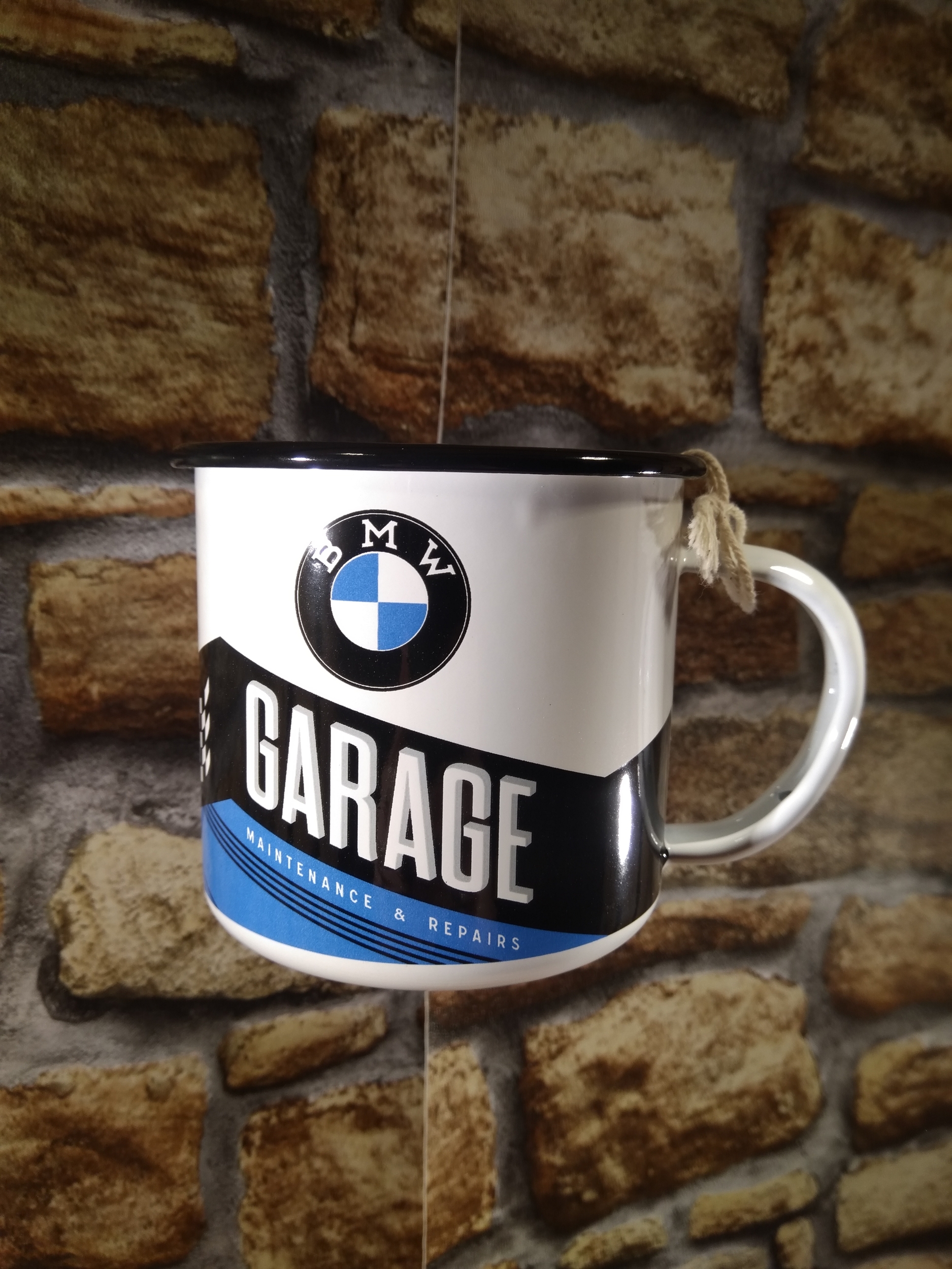 Tasse en émail BMW - Garage pour BMW modèle âgées depuis 1969