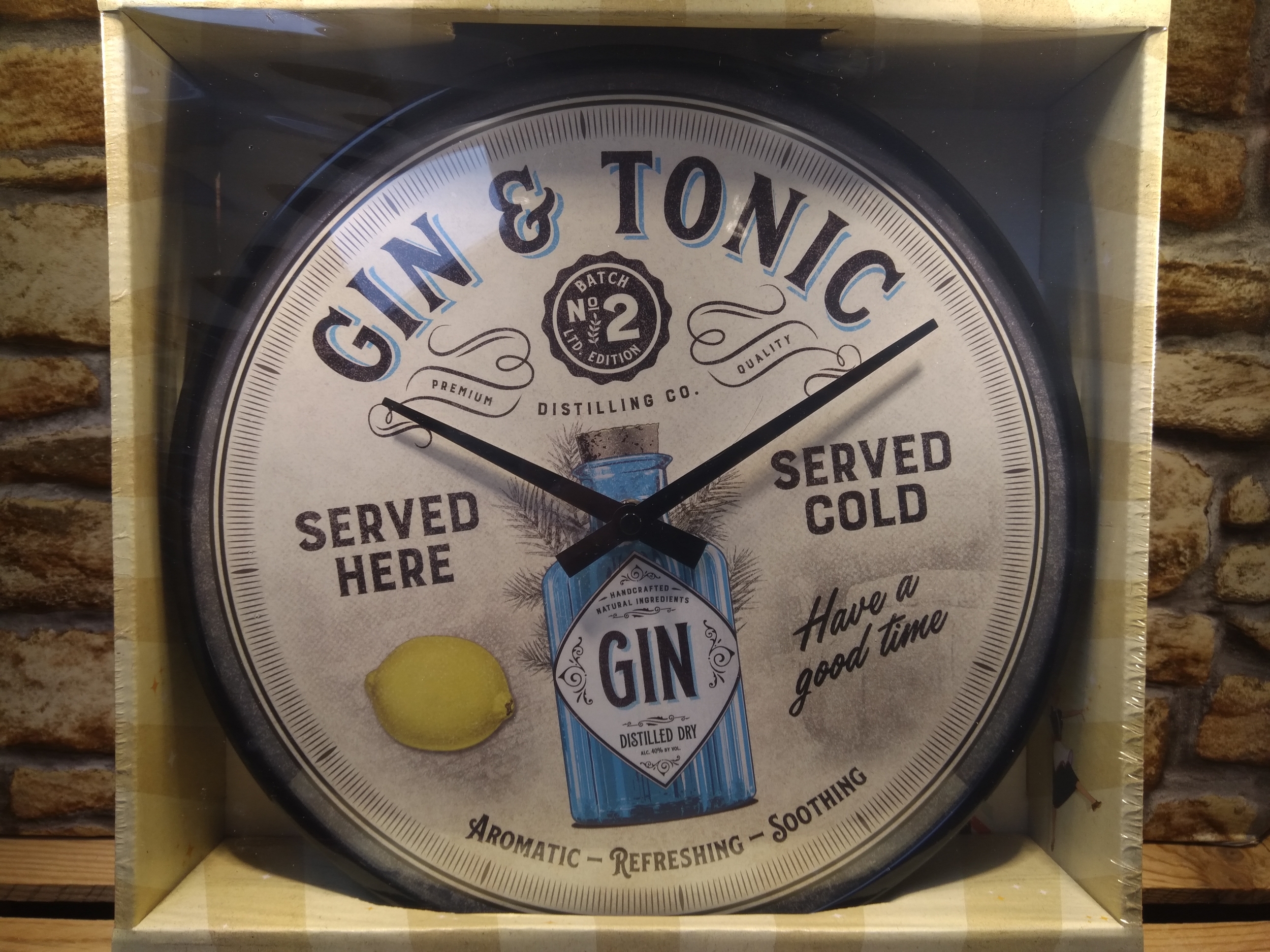 horloge publicitaire gin tonic