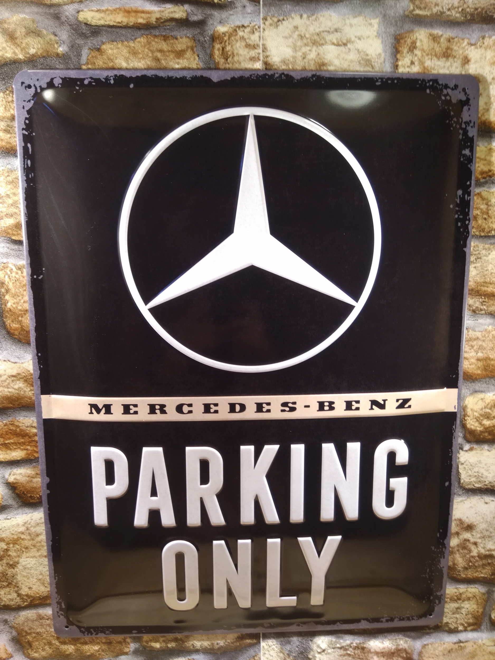 plaque métal déco mercedes parking only