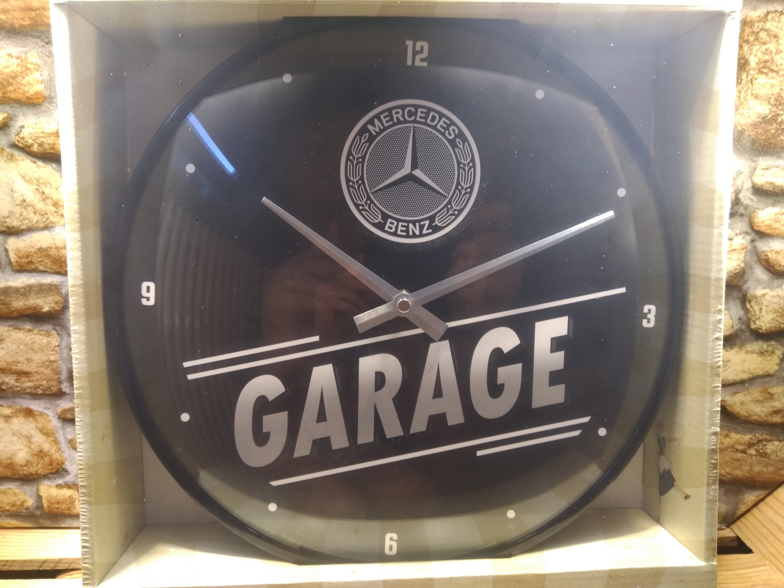 horloge murale déco mercedes garage