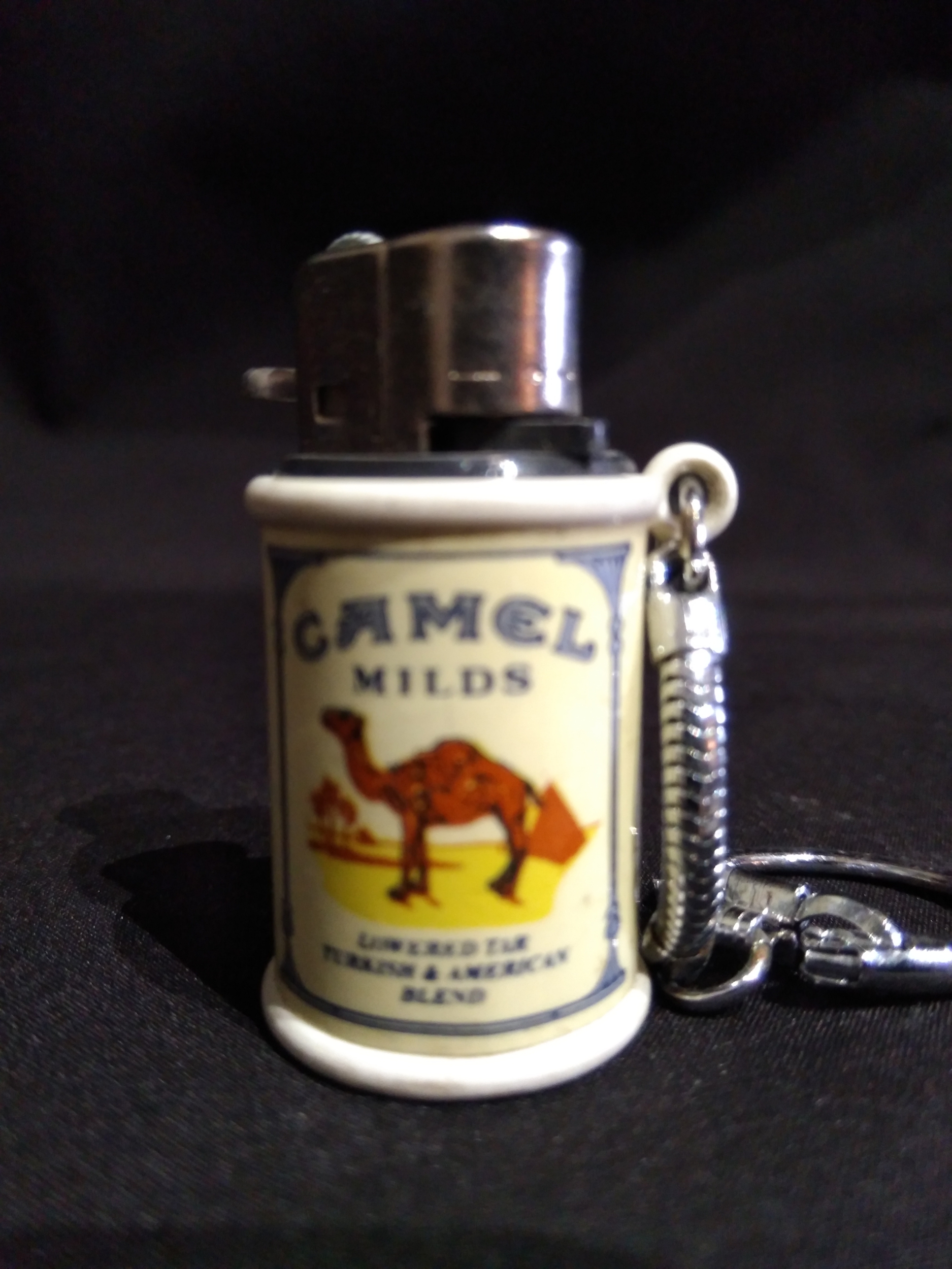 Porte-clés / briquet Camel
