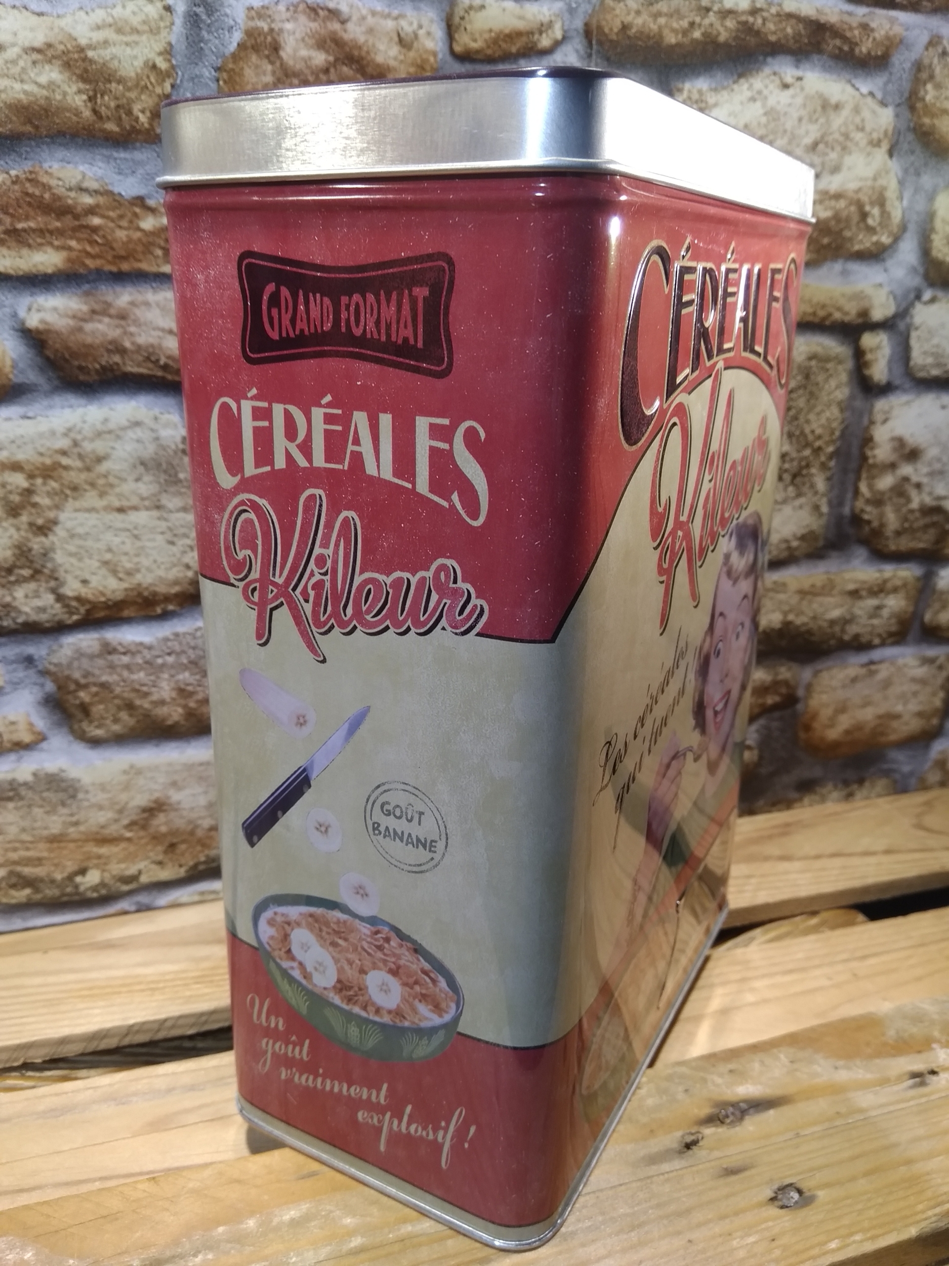 boite métal alimentaire céréales rétro vintage pin-up