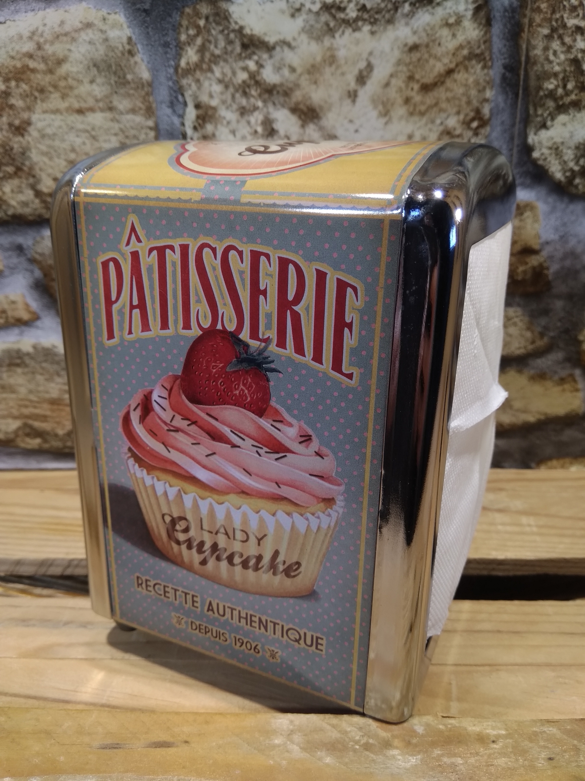 distributeur de serviettes lady cupcake rétro vintage