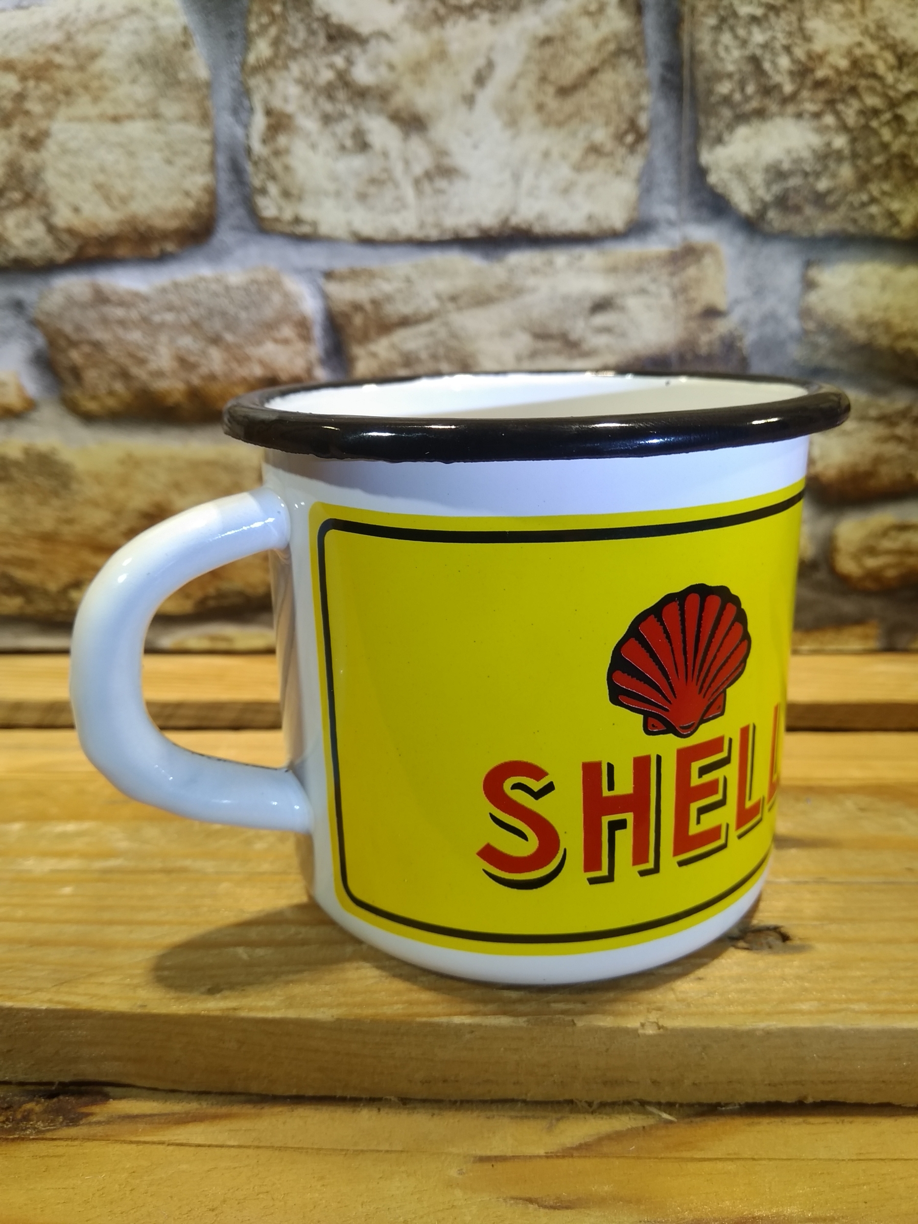 tasse émaillée shell