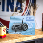 tapis de souris tracteur massey petit gris vintage