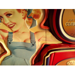 Plaque pin-up pompiste vintage
