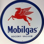 PLAQUE-METAL-vintage-MOBILGAS-SOCONY-VACUUM-ronde