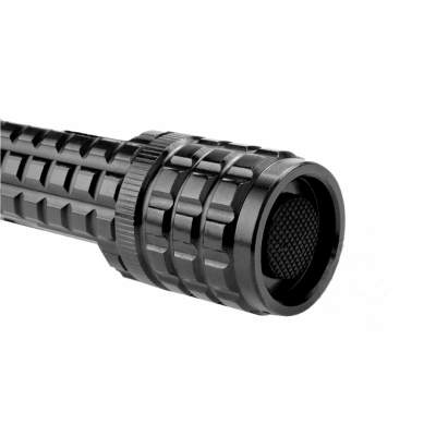 Extrémité de la matraque shocker fermée par une grille métallique