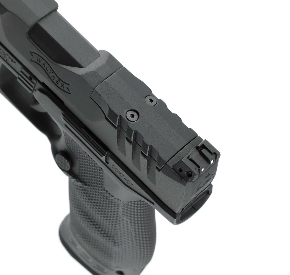 Dessus de la culasse du Walther PDP Compact avec la plaque Optic Ready et la hausse