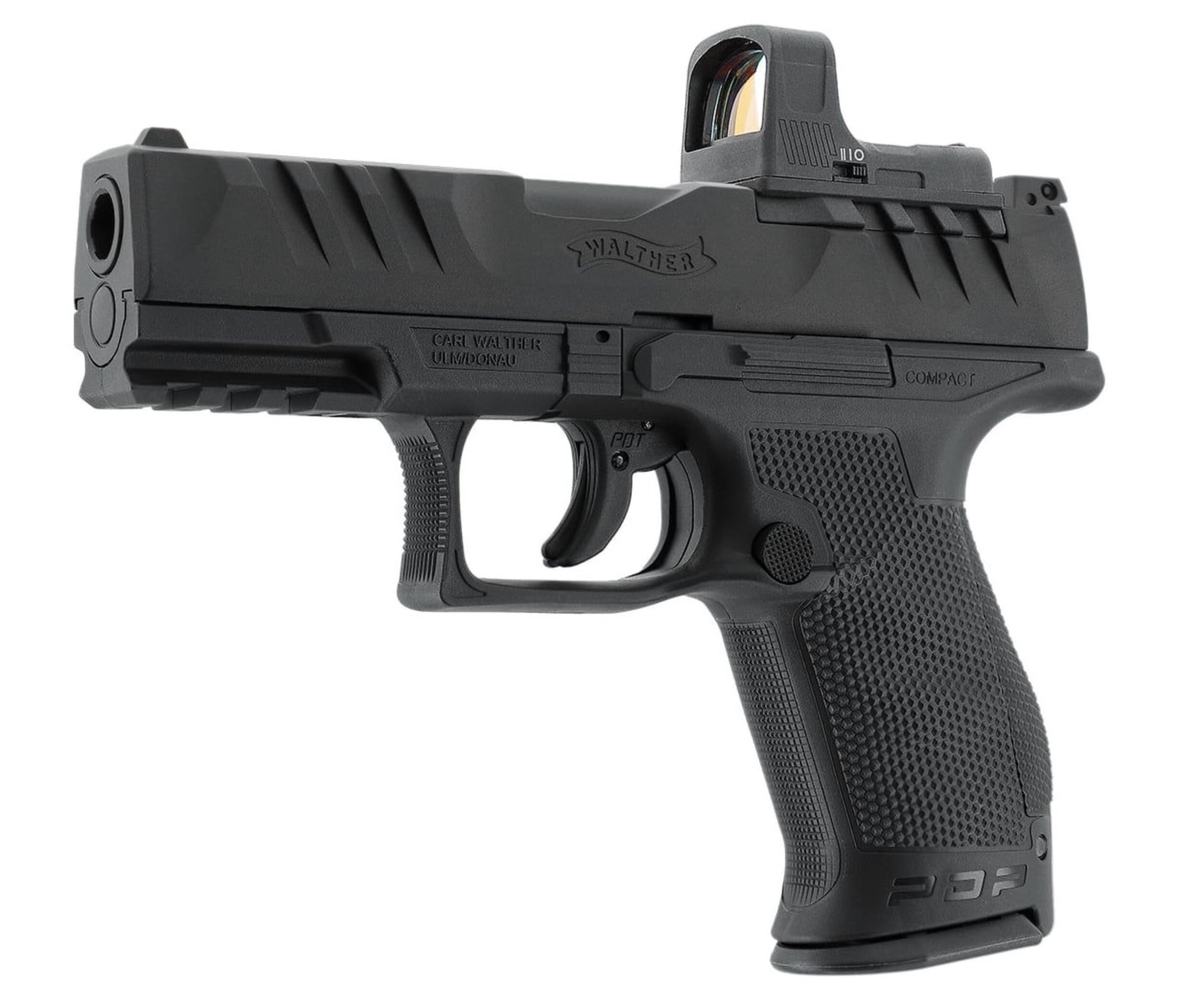 Pistolet Walther PDP Compact vu de trois quarts avant gauche avec son viseur point rouge