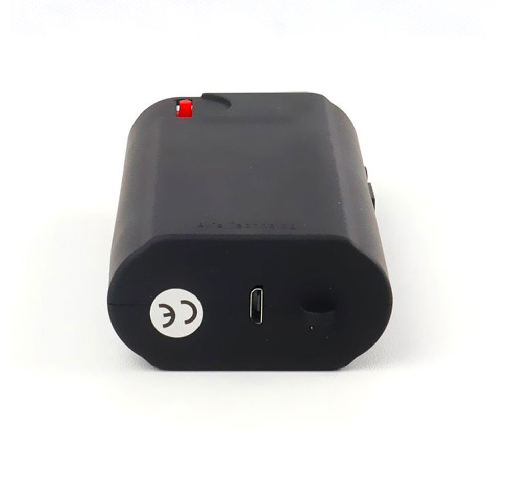 Shocker-E-Pepper-Akis---Taser-+-Bombe-lacrymogene-2-en-1-3