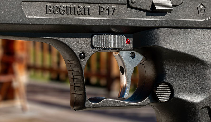 Poignée ergonomique et construction du BEEMAN P17 Deluxe