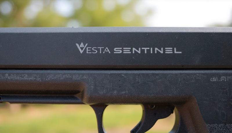 Pistolet de défense Vesta Sentinel cal 50 avec mallette