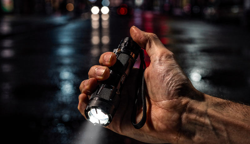 Shocker Umarex avec lampe LED intégrée