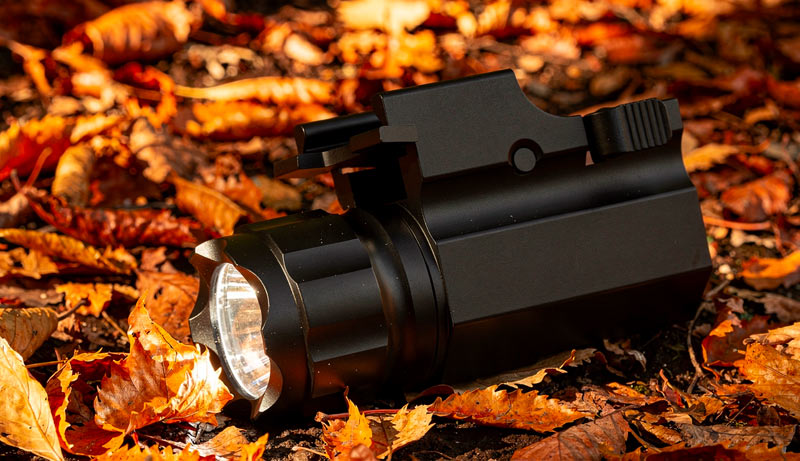 Lampe laser tactique double mode éclairage