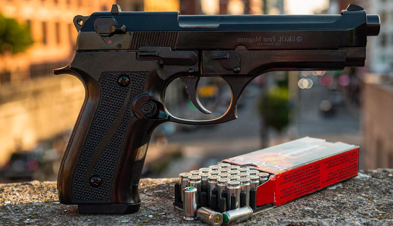 Pistolet à blanc régles france