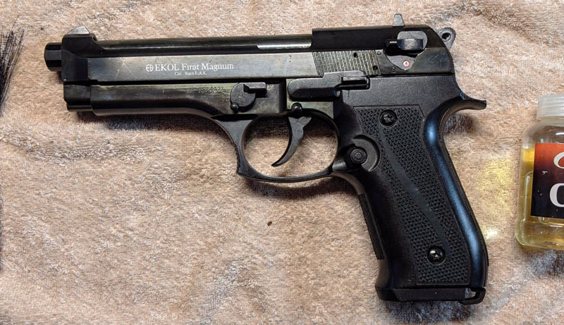 Munition révolver et pistoelt à blanc