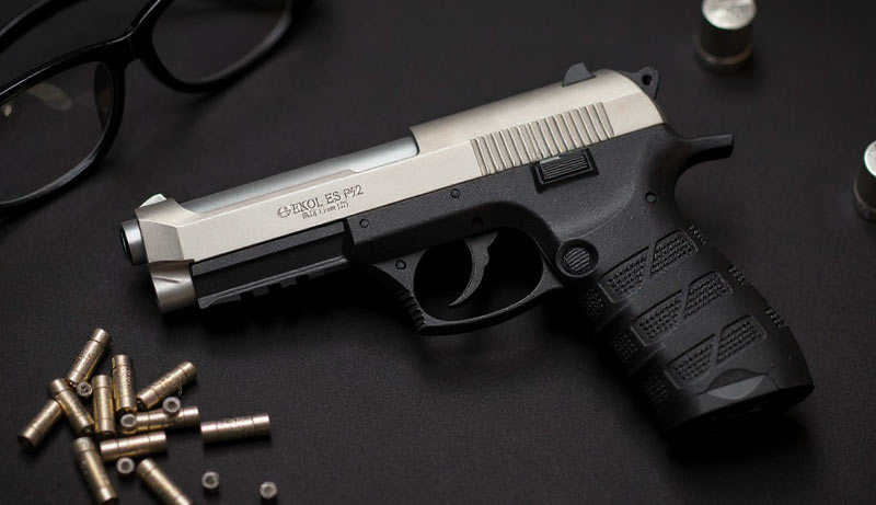 Accessoires fournis avec le pistolet Ekol ES P92