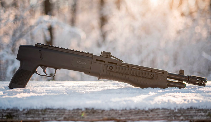 Détail ergonomie poignée et rail Picatinny du TB68 GEN2 Umarex