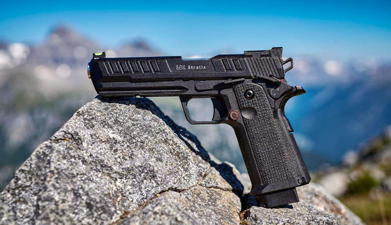 Pack pistolet Stratix CO2 Umarex calibre 4,5 mm avec accessoires de tir