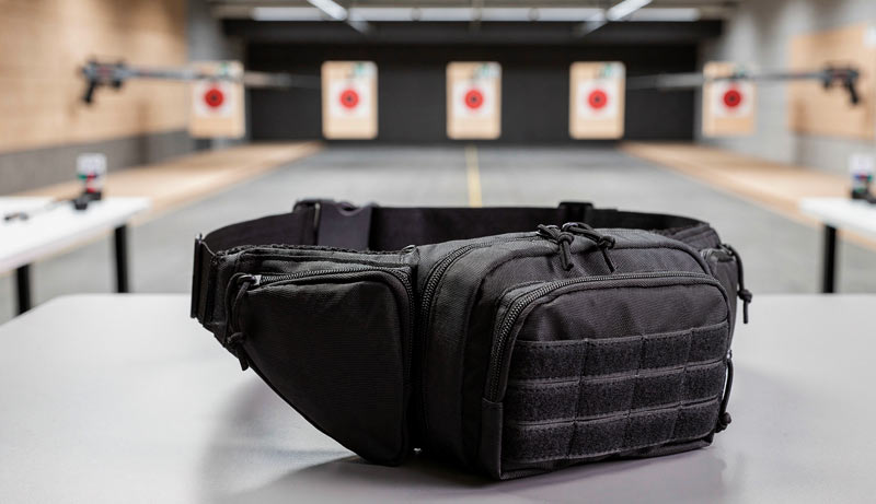 Sac banane de voyage noir avec plusieurs compartiments
