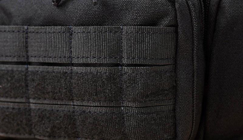 Sac banane noir avec prise casque intégrée