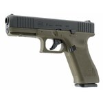 Glock 17 Gen5 Battlefield Green vu de trois quarts avant, rail sous le canon