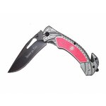 Couteau pliant pompier ouvert, lame noire gravée Sauver ou Périr, manche gris à insert rouge orné d’un casque