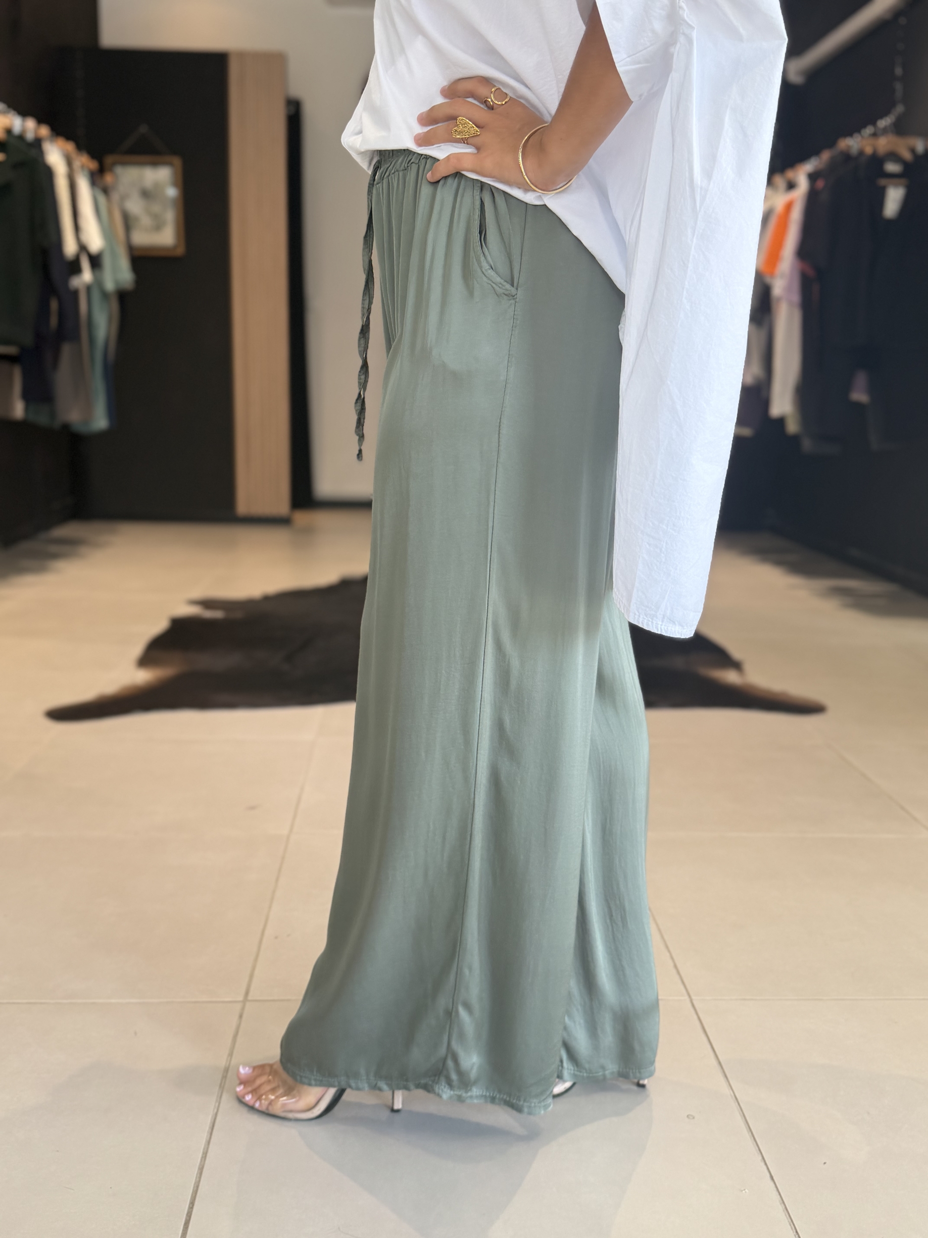 pantalon maira vert kaki perle des iles 974
