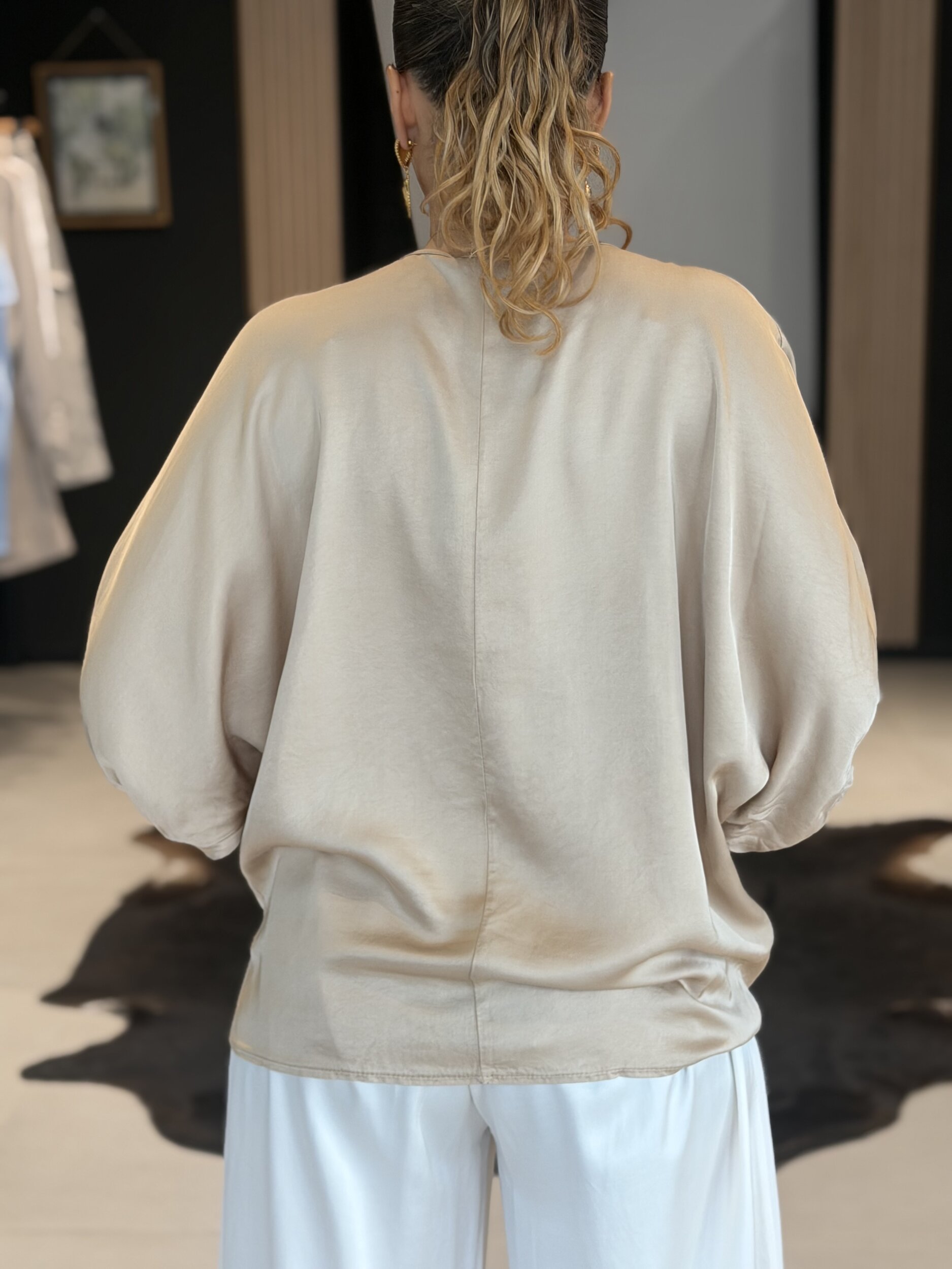 top brenda beige perle des iles 974