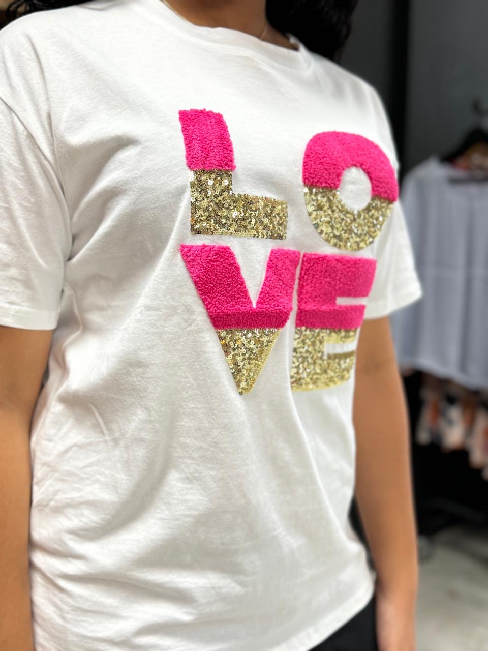 Tee shirt LOVE perle des iles 974 mode femme taille unique rose vif et pailette doré or