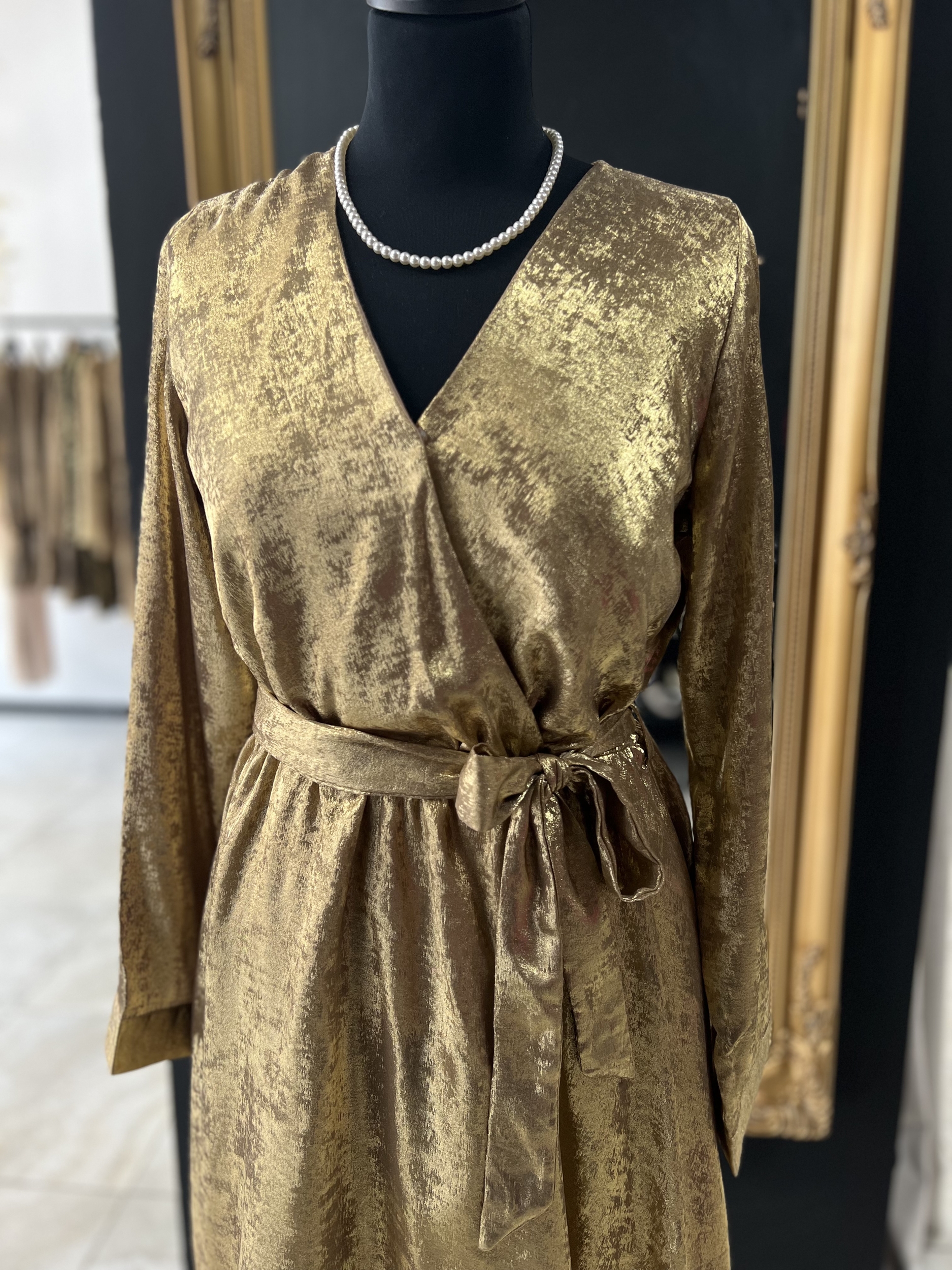 ROBE SHINE PERLE DES ILES DOREE OR GOLD NOIR MODE FEMME 974 PARFUMERIE