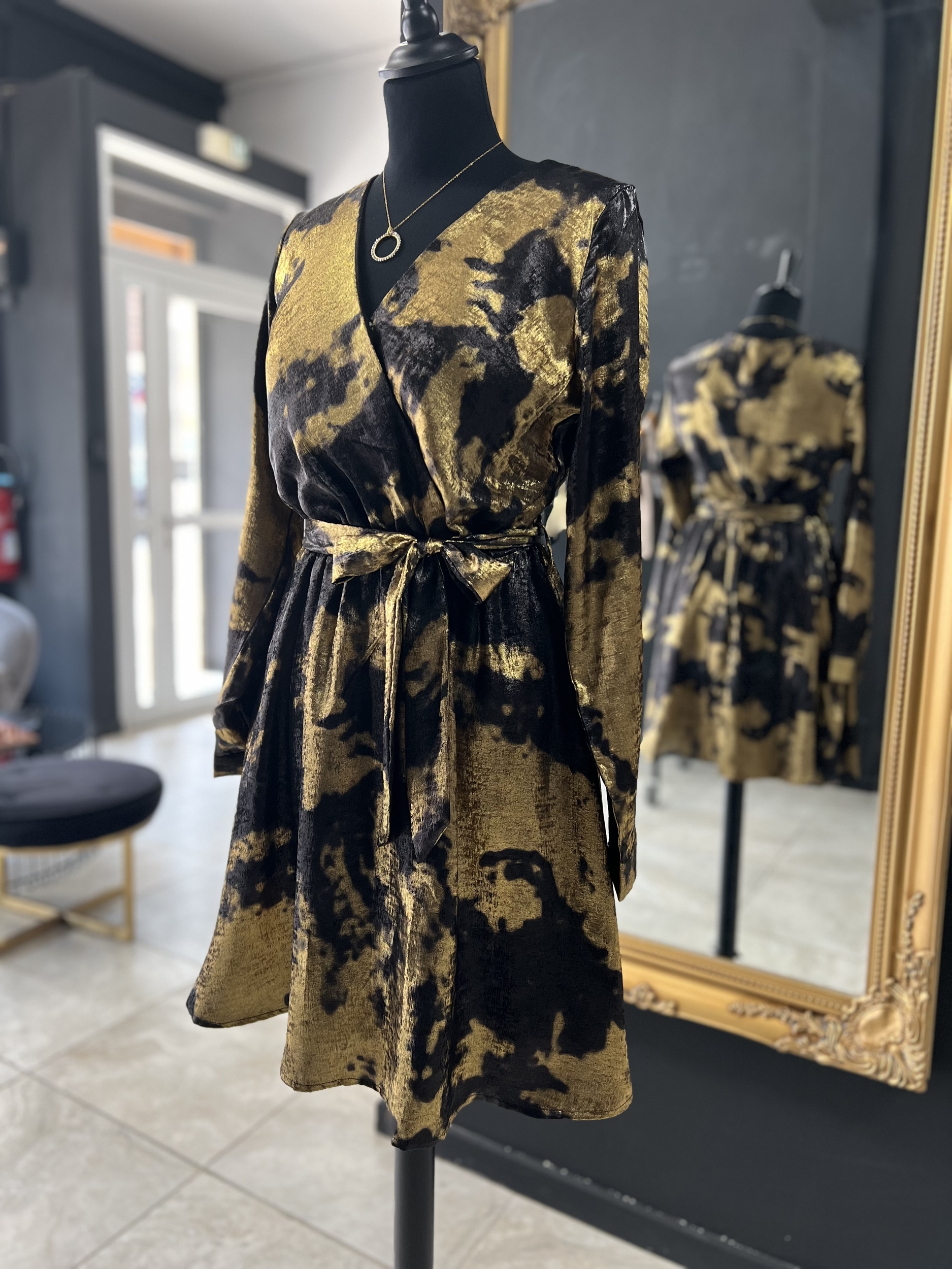 ROBE SHINE PERLE DES ILES DOREE OR GOLD NOIR MODE FEMME 974 PARFUMERIE