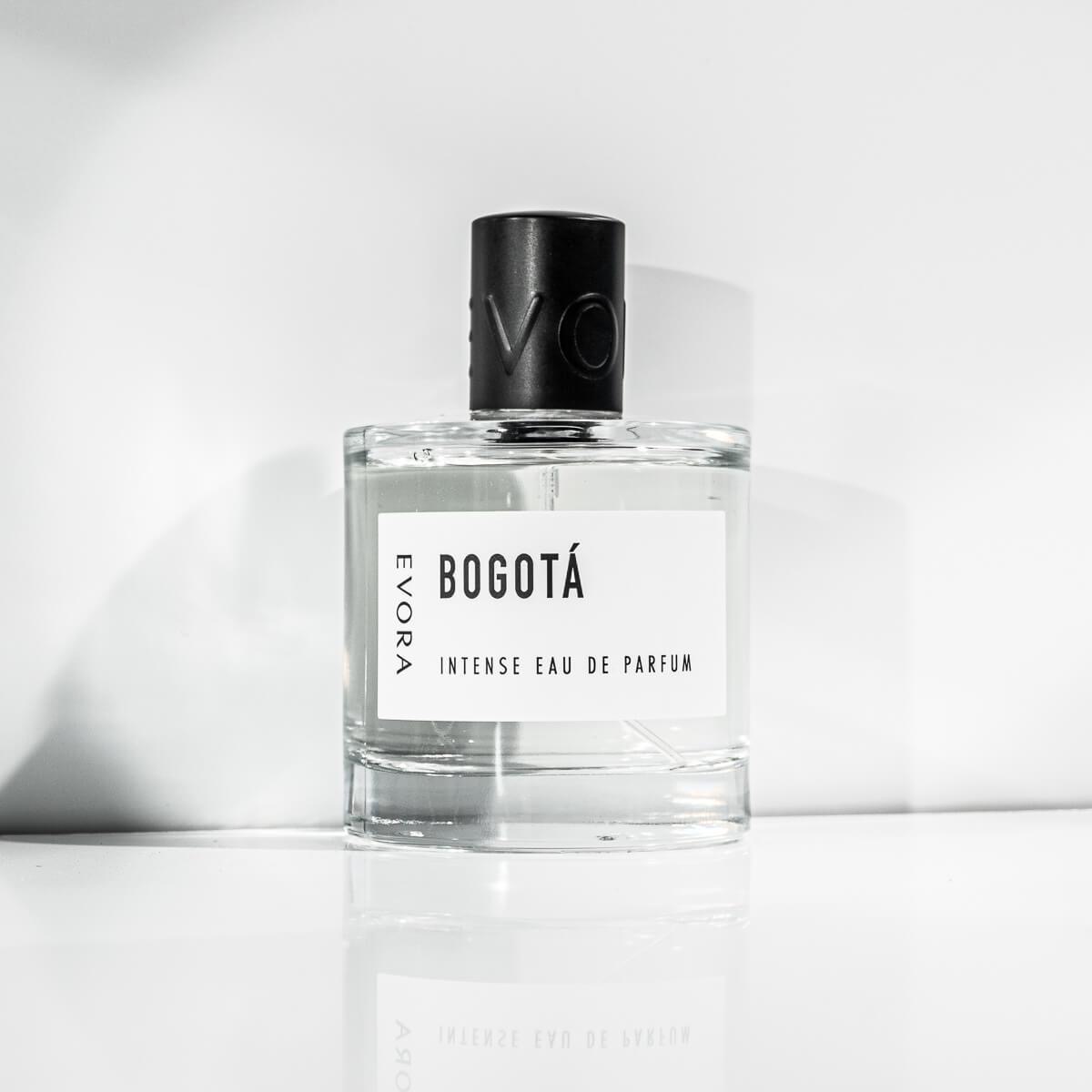 BOGOTA inspiration de sauvage dior eau de parfum intense  perle des îles Saint Pierre La Réunion 974 bar à parfums fragrance collection privee evora