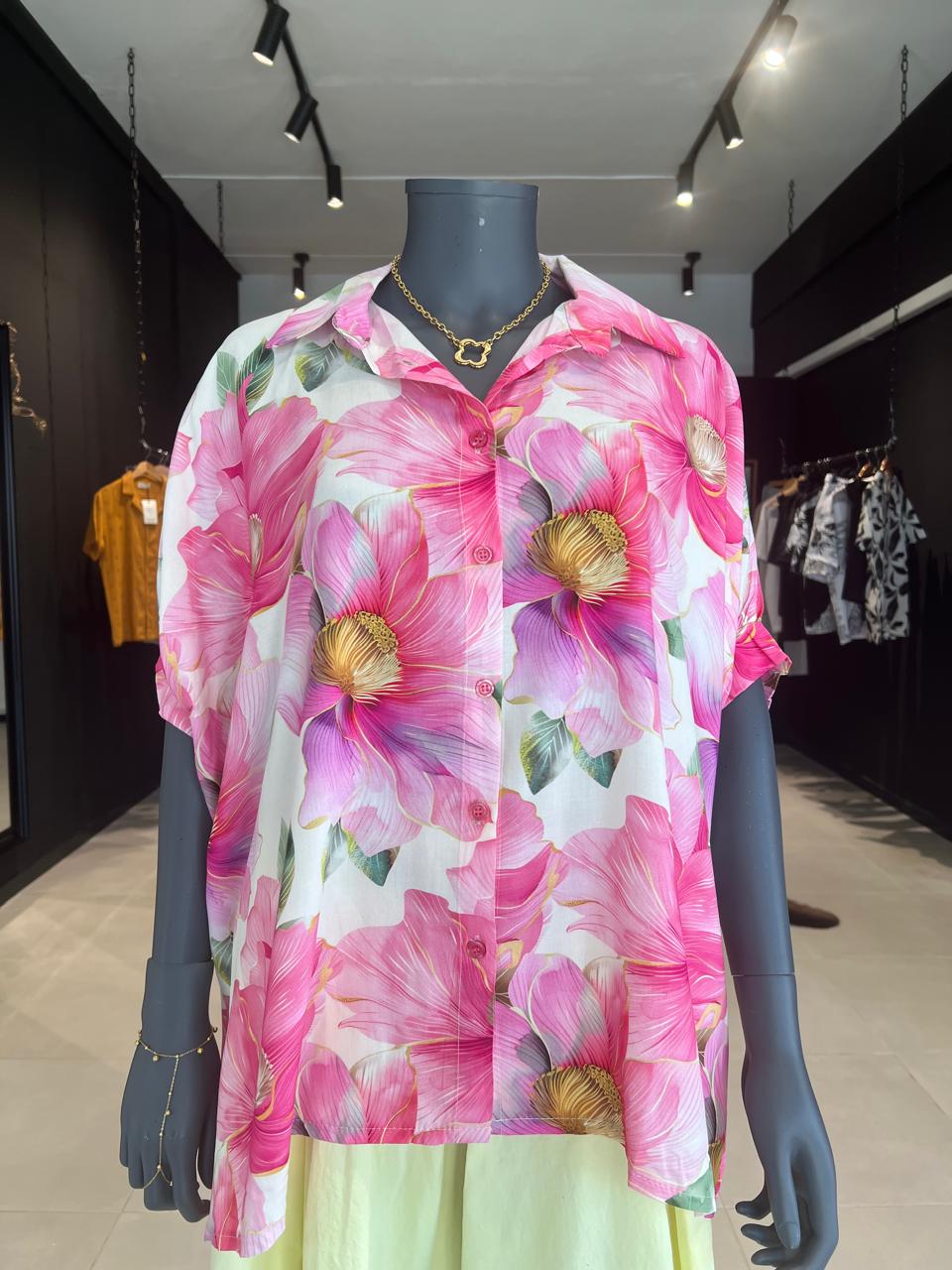 chemise oversize FLORA rose taille unique grande taille perle des iles 974 la reunion mode femme pret a porter feminin robe ample