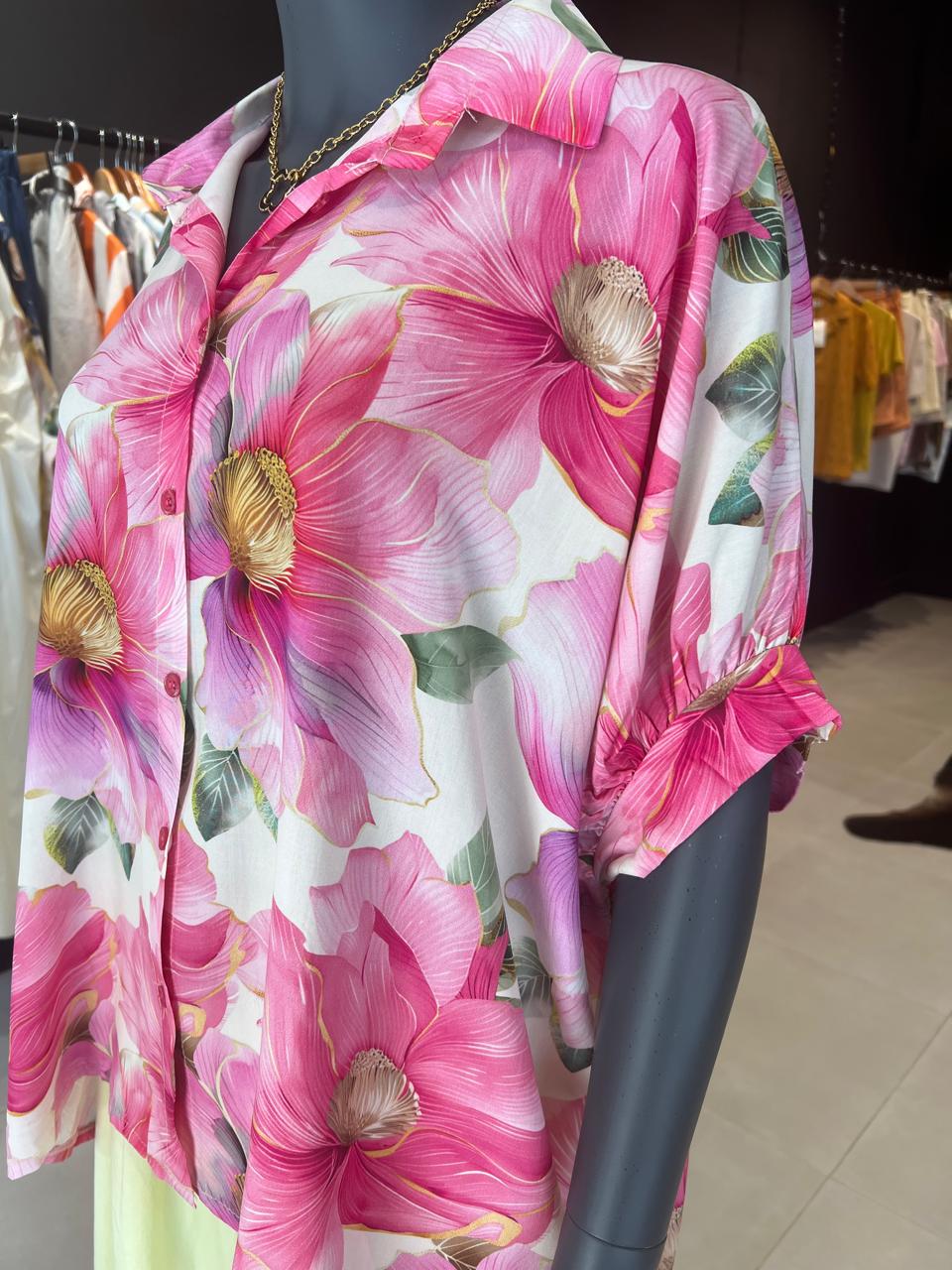 chemise oversize FLORA rose taille unique grande taille perle des iles 974 la reunion mode femme pret a porter feminin robe ample