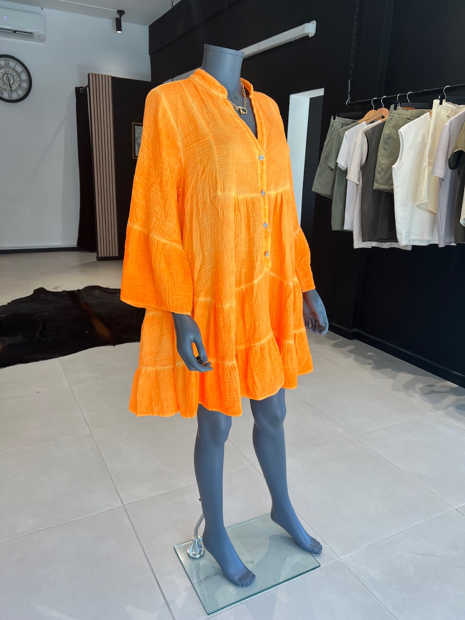robe SUNNY fluo orange made in italie  perle des iles 974 mode femme homme parfumerie bar a parfum saint pierre la reunion