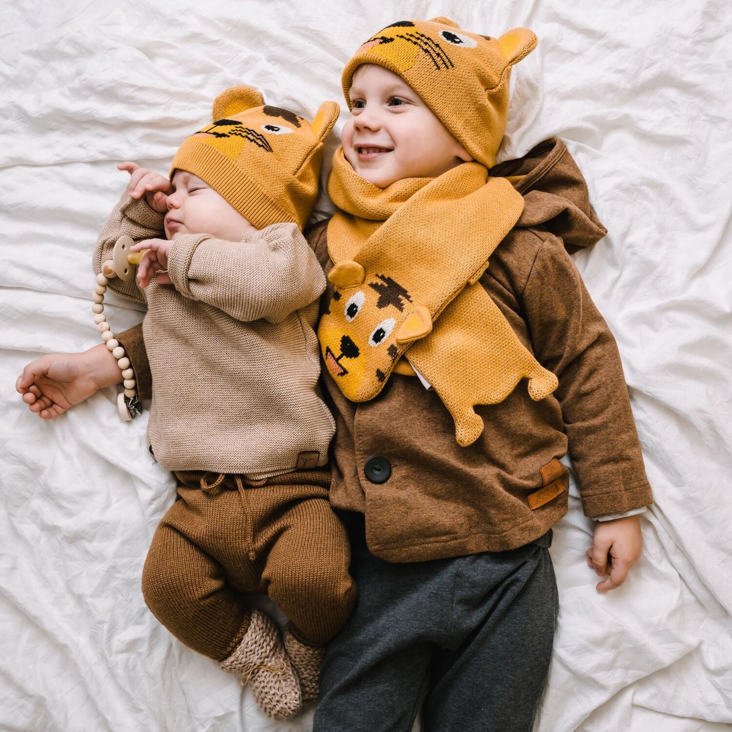 Écharpe et bonnet / Théo le tigre / 100% coton bio / 3-5 ans