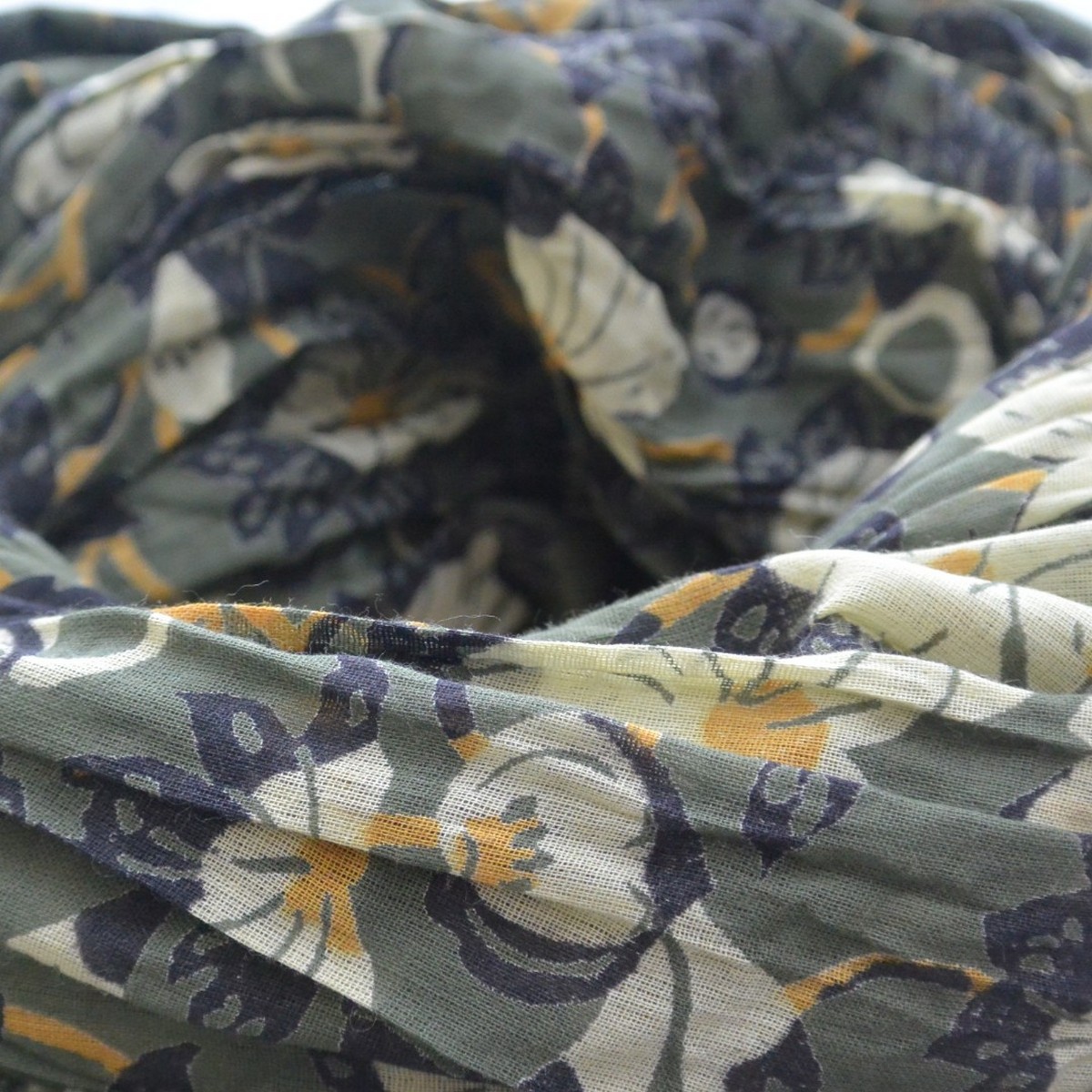 foulard zen ethic grande-etole-kyoto-voile-de-coton-110x180cm une idee cadeau chez ugo et lea   (2)