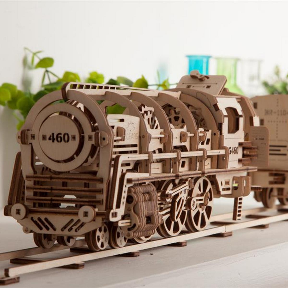 UGEARS maquette en bois pour adulte locomotive a la vapeur. une idee cadeau chez ugo et lea  (2)