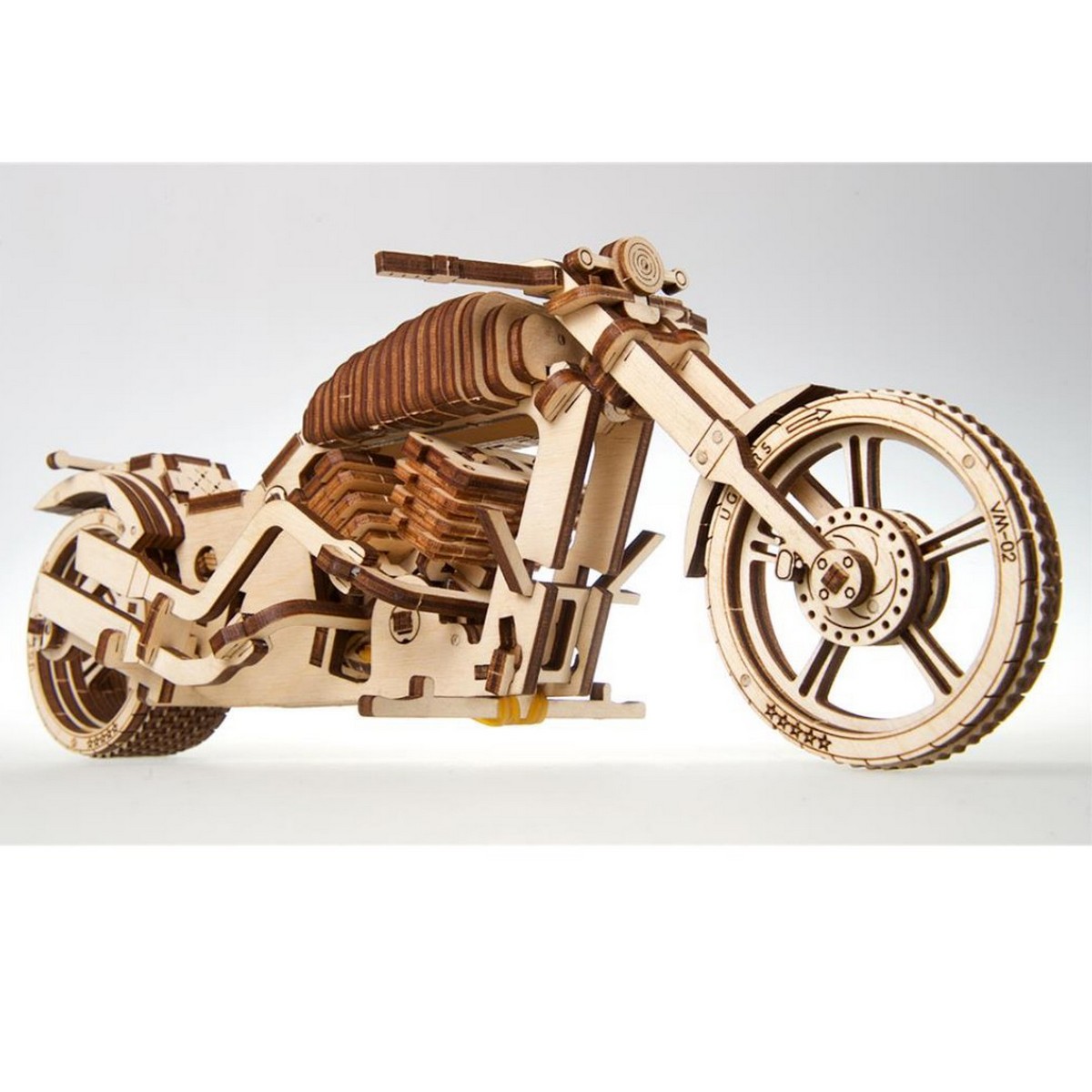 UGEARS maquette en bois pour adulte moto. une idee cadeau chez ugo et lea   (8)
