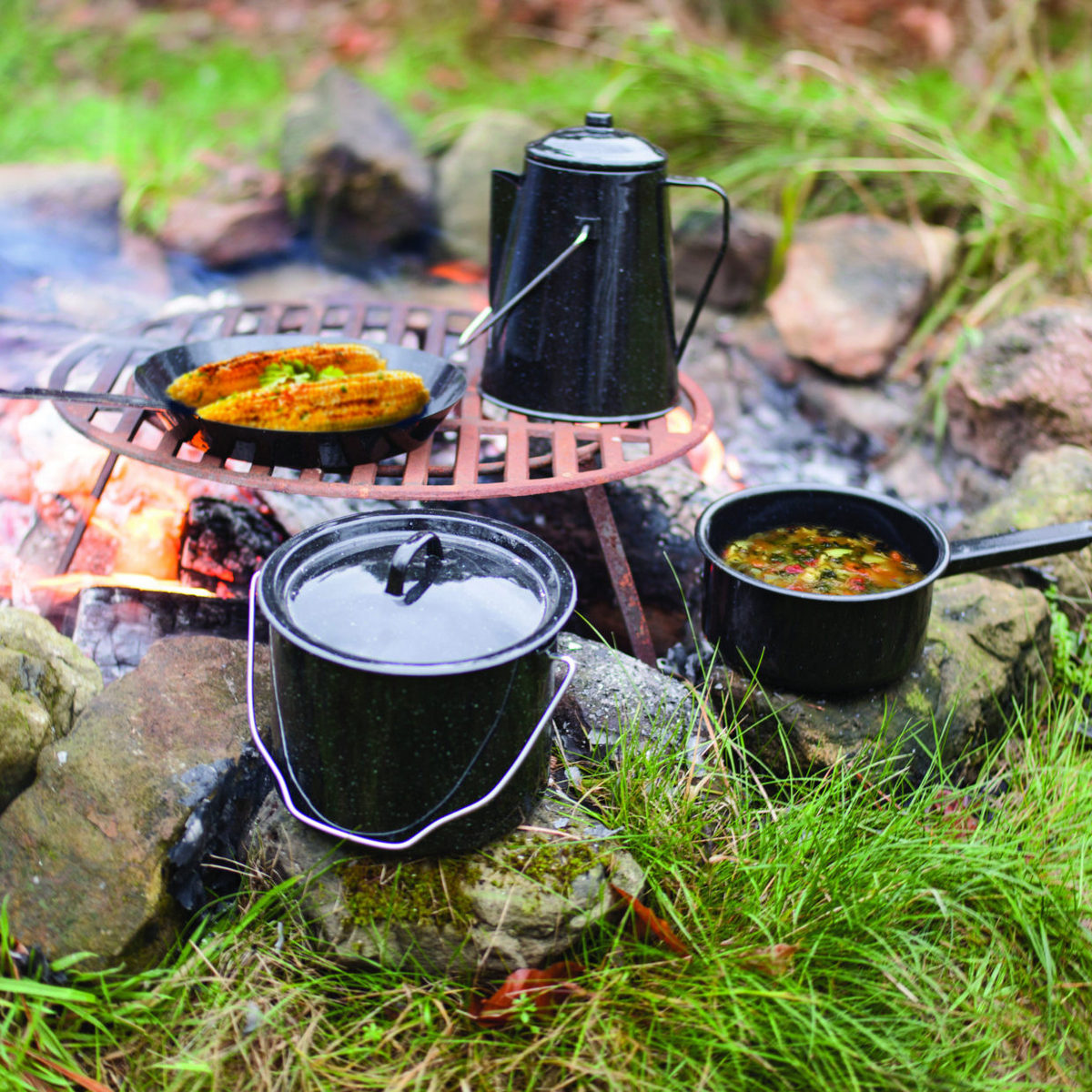 esschert design set de cuisiner en plein air pour camping une idee cadeau chez ugo et lea (1)
