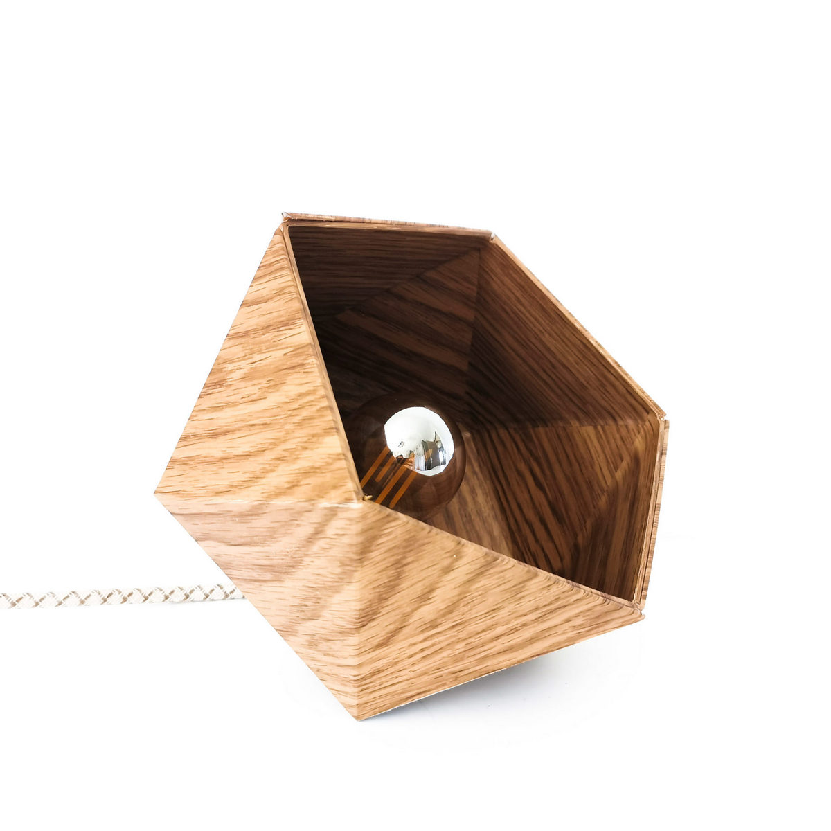 Petite lampe Origami, aspect chêne