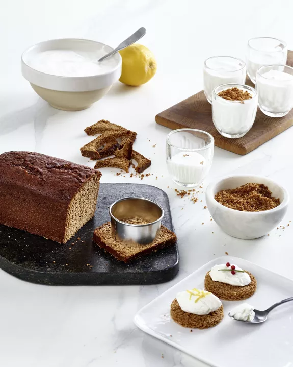 Gateau aux épices loriginal premium 240 gr et un petit déjeuner