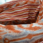 foulard zen ethic etole-blockprint-ikat-100-coton-110x180-cm une idee cadeau chez ugo et lea   (2)