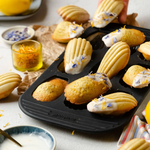 des madeleines dans un moule