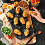 Moule pour 9 madeleines (gris fumé) et des madeleines