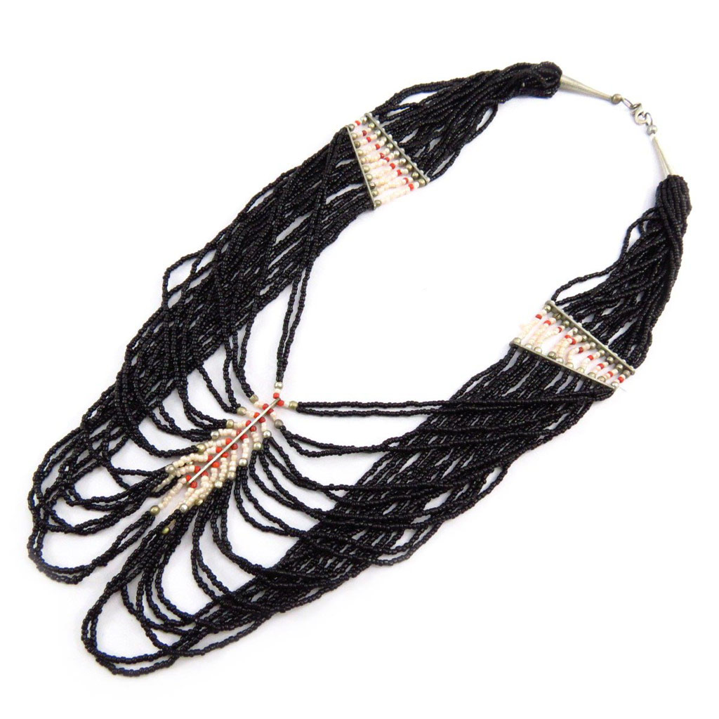 Collier \'Parivu\' Noir  - [B8127]