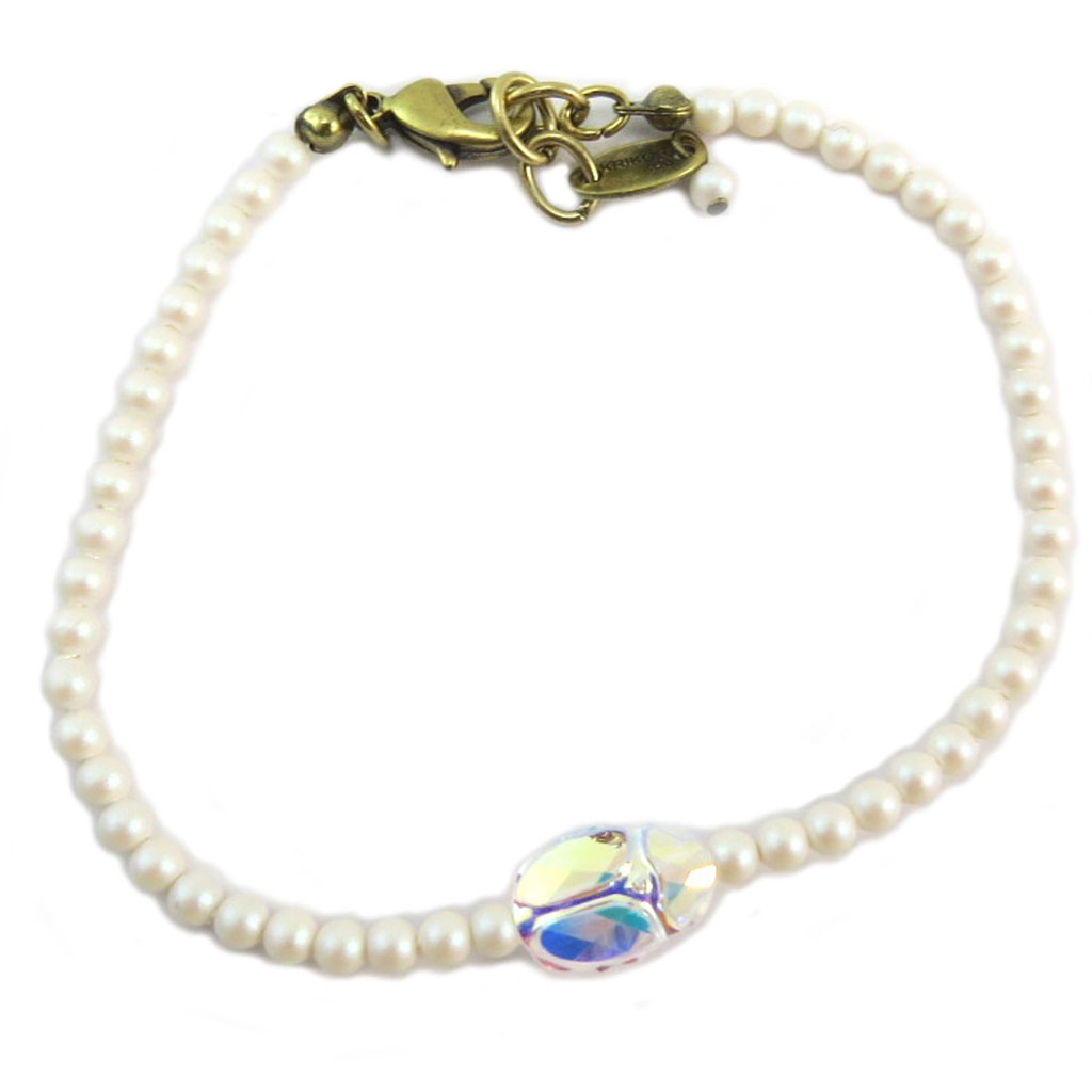 Bracelet artisanal \'Tsarine\' blanc poudré blanc boréal doré (scarabée) - 3 mm, 11x8 mm - [P6679]