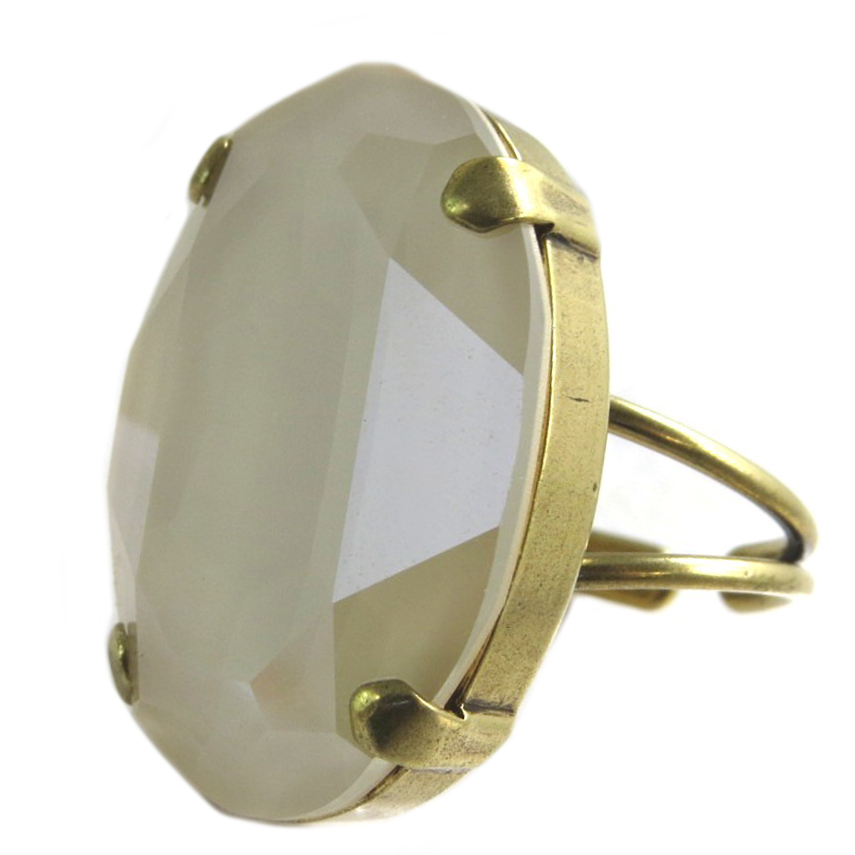 Bague artisanale \'Tsarine\' beige doré - 30x21 mm - [Q2741]